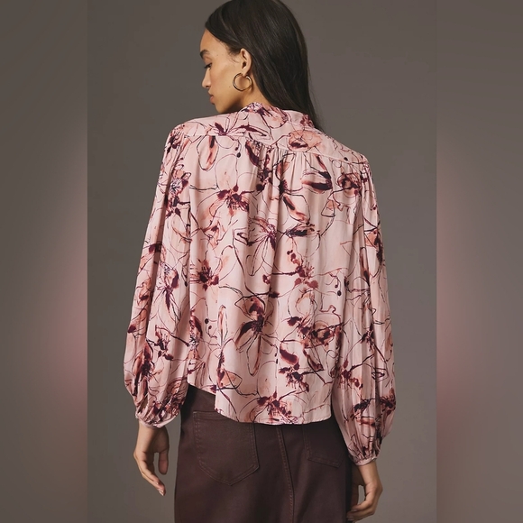Anthropologie Pink Floral V-Neck Long Sleeve Pleated Draped Silky Blouse Office - Picture 4 of 10